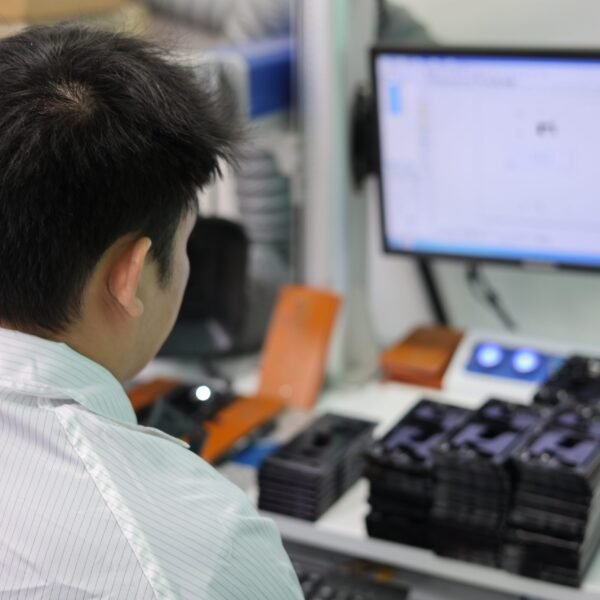 LCD Assembly Services | Customer-Supplied Materials & Customized Solutions – Luoyi Technology